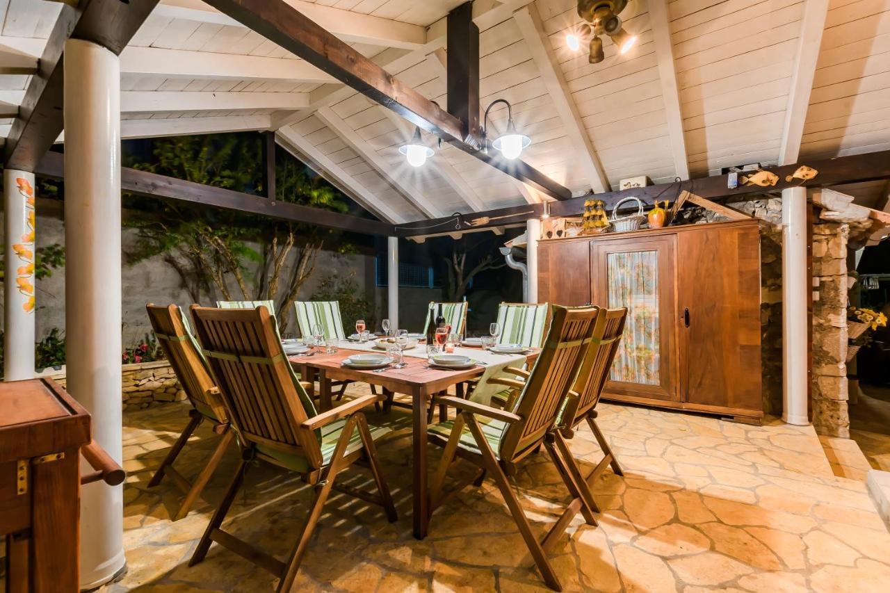 Holiday Home Rosko Skradin Exterior photo