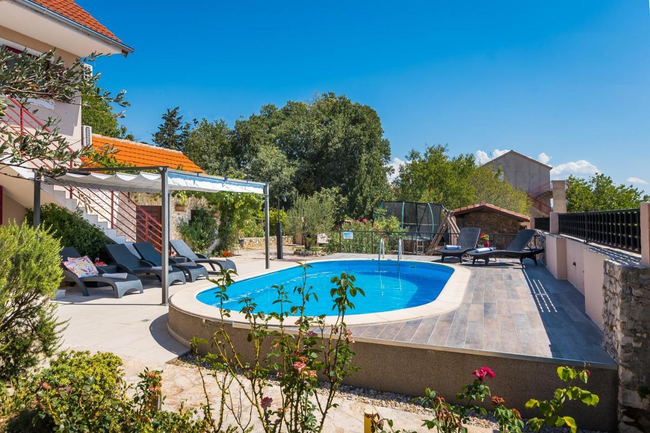 Holiday Home Rosko Skradin Exterior photo