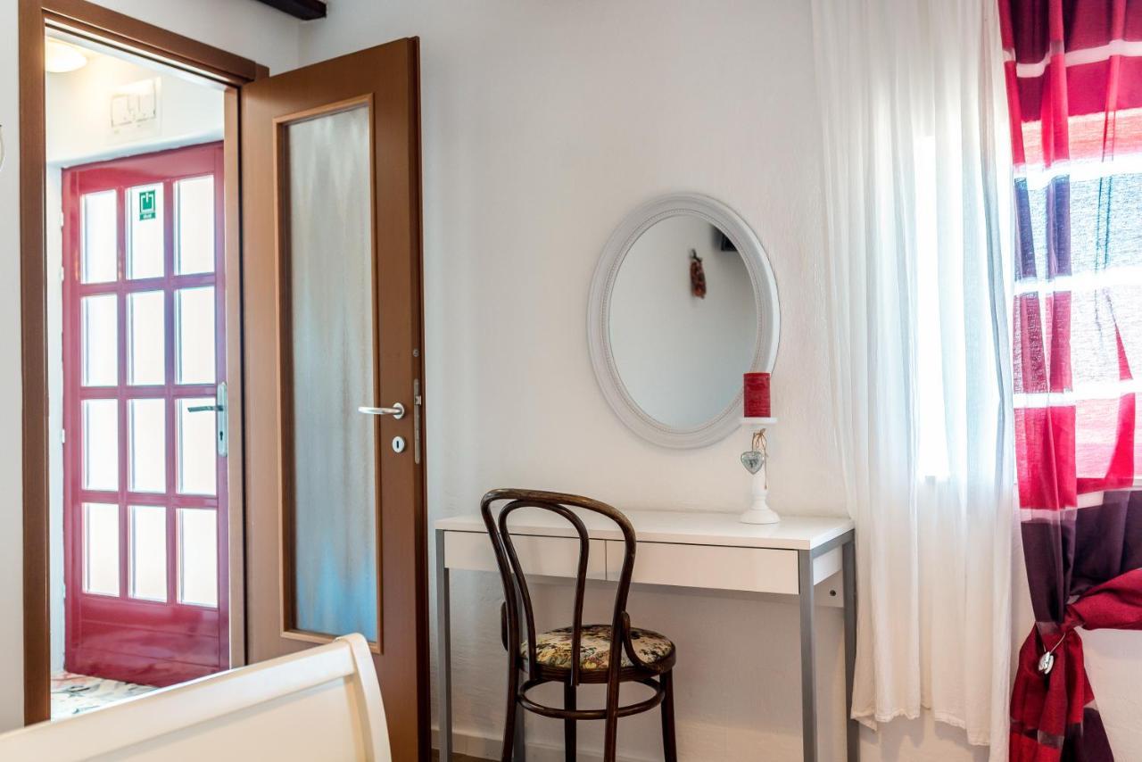Holiday Home Rosko Skradin Exterior photo