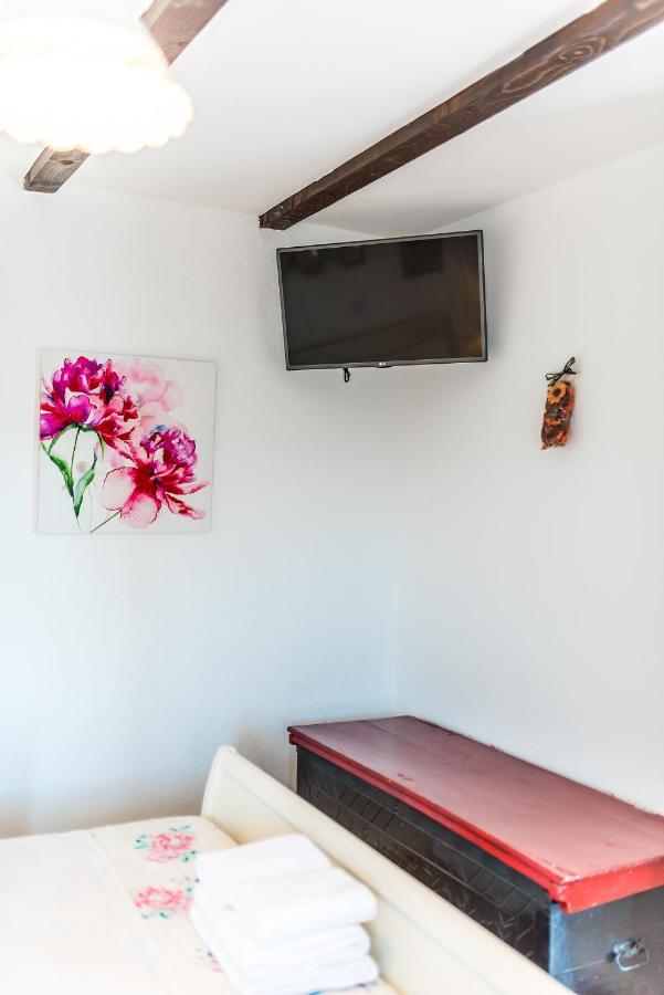 Holiday Home Rosko Skradin Exterior photo